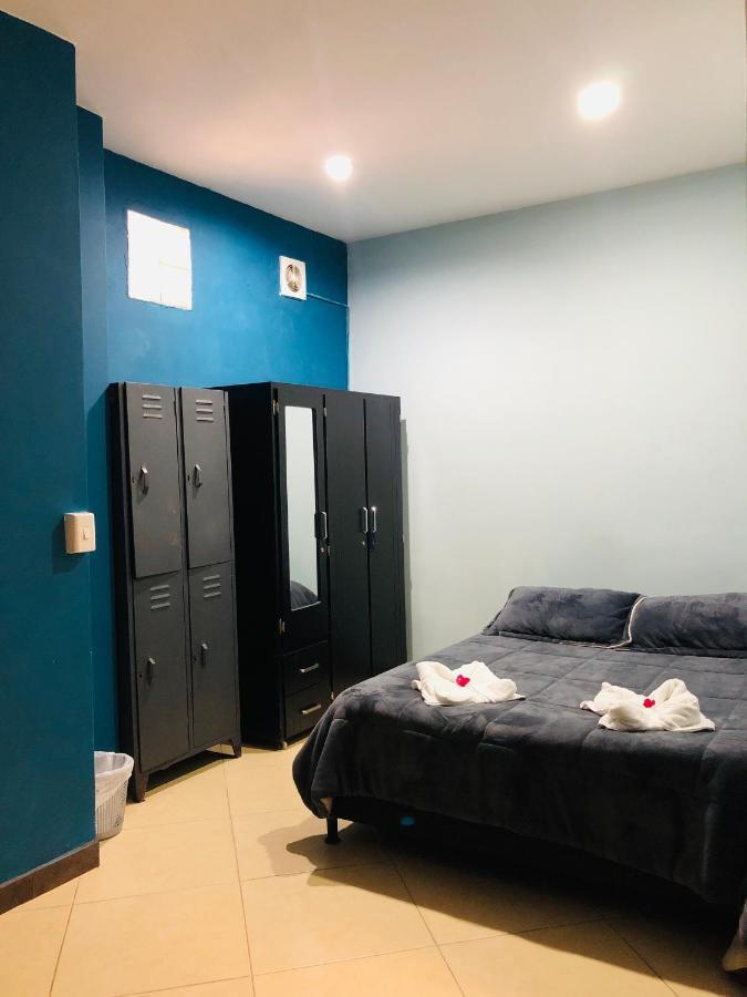 Guatapé Lake View Hostel מראה חיצוני תמונה