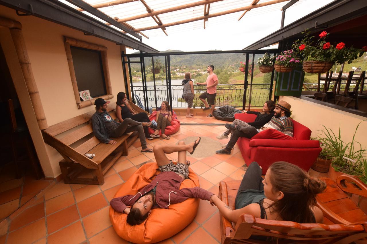 Guatapé Lake View Hostel מראה חיצוני תמונה